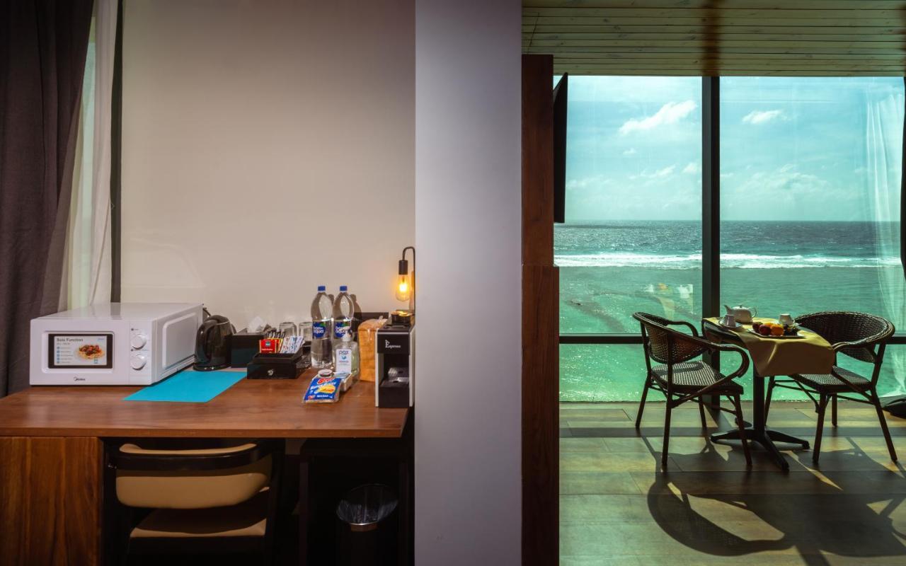 Chen Beach Inn Hulhumale Ngoại thất bức ảnh
